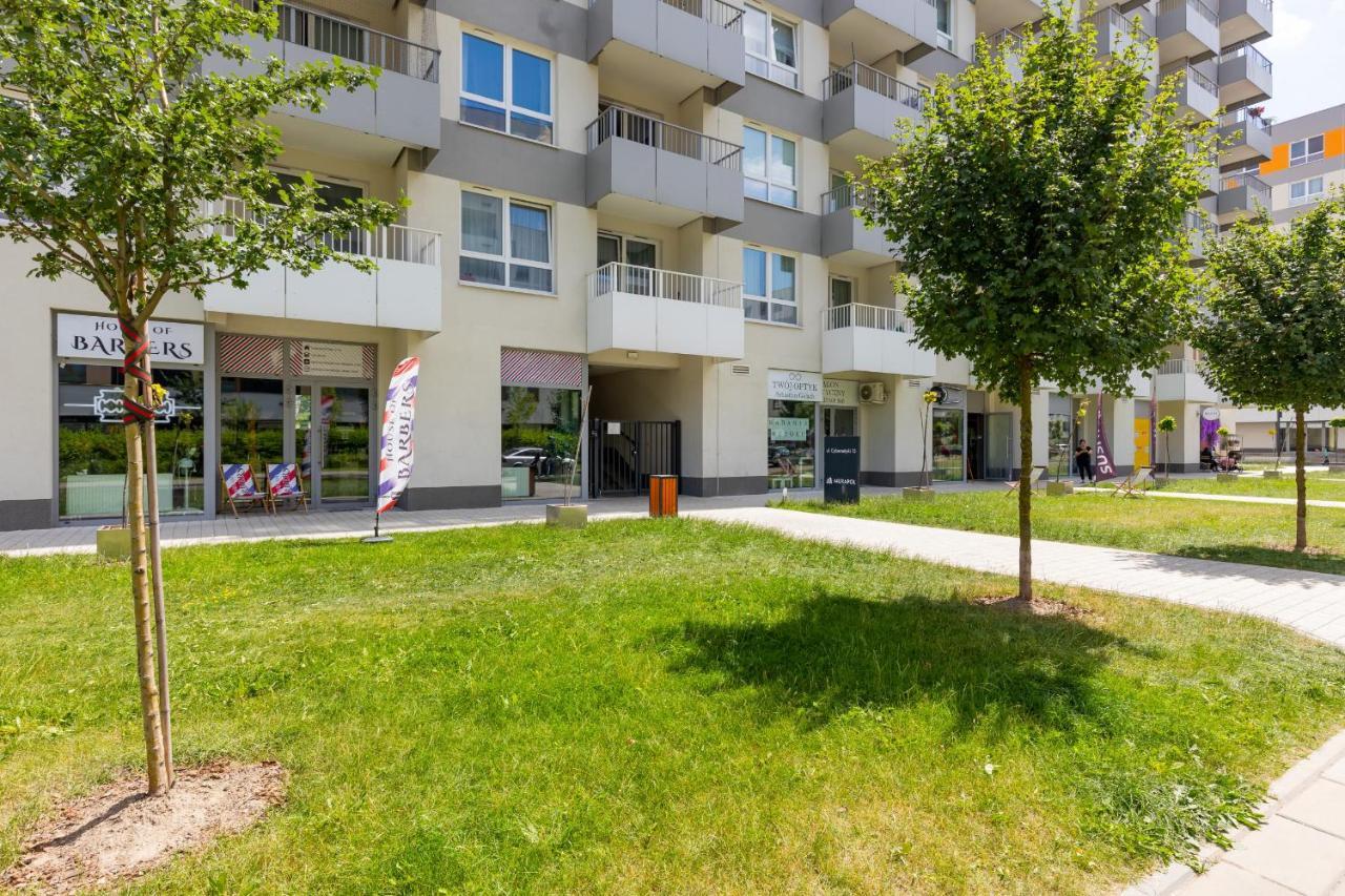 Elegant Apartments With Balcony & Parking Warsaw By Noclegi Renters Luaran gambar
